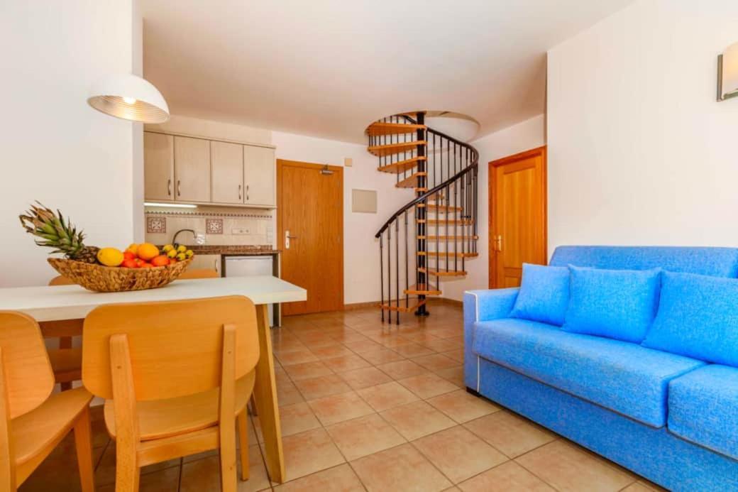 Apartamentos Sa Varadero 3S Con Vista Mare Laterale Es Pujols Zewnętrze zdjęcie