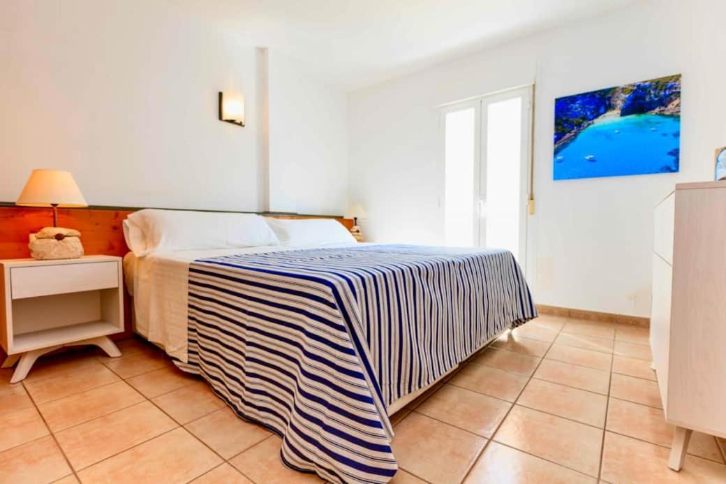 Apartamentos Sa Varadero 3S Con Vista Mare Laterale Es Pujols Zewnętrze zdjęcie